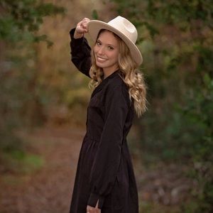 Meet your Posher, Brandi